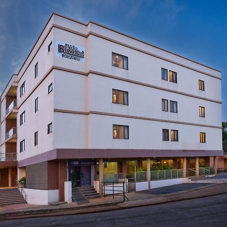 Pride Biznotel Sasan Gir Buitenkant foto